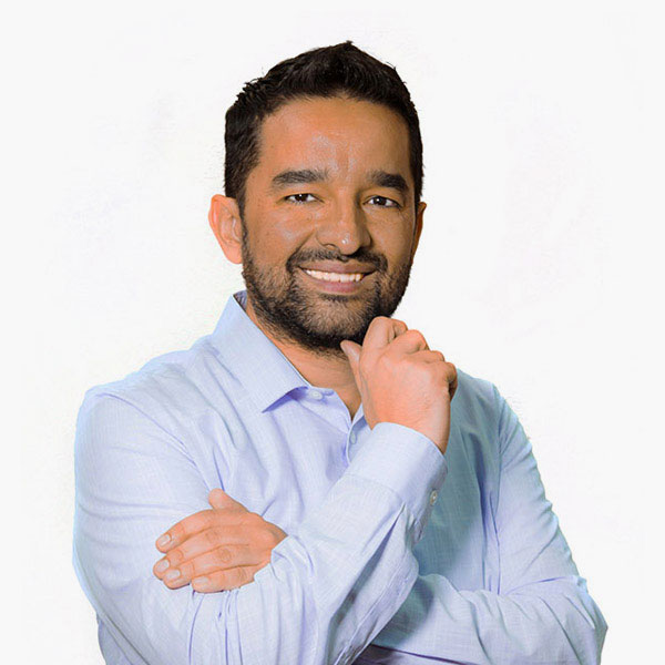 Óscar Balcázar Guzmán | Director General